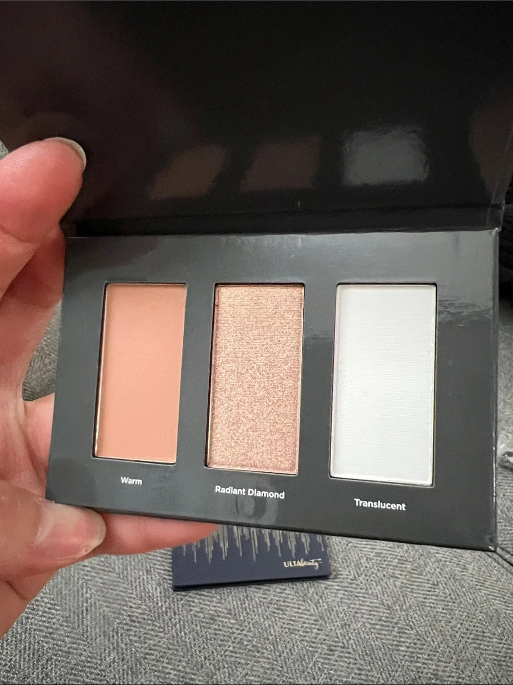 Ulta Beauty Eyeshadow Palettes and Brush Set – Black, Navy, Beige